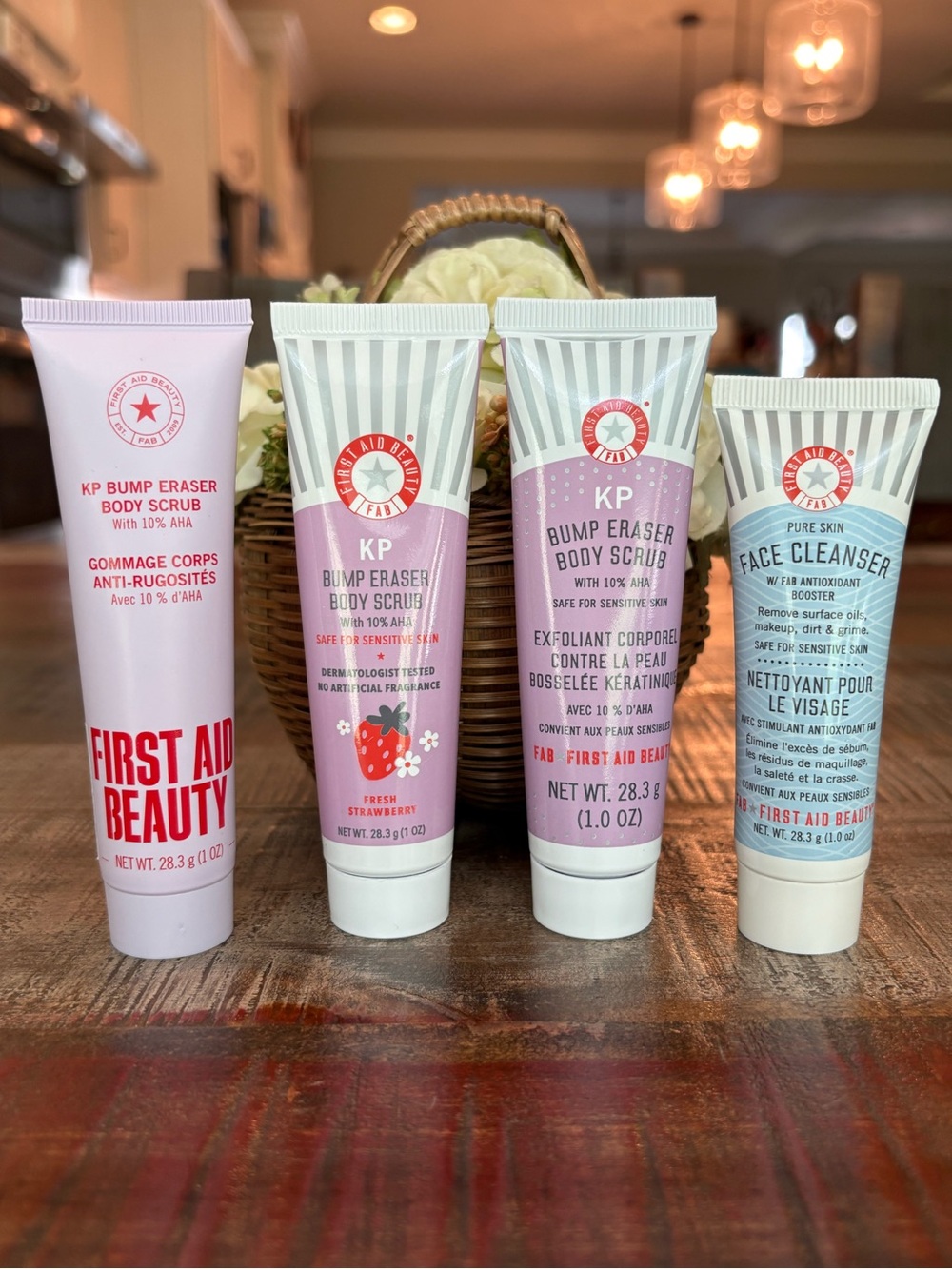 NEW First Aid Beauty KP BUMP ERASER Body Scrubs in ORIGINAL & STRAWBERRY + Bonus